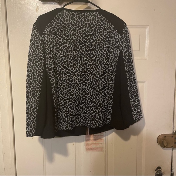 Albert Nipon Size 16 Black/Silver Blazer - Picture 3 of 5